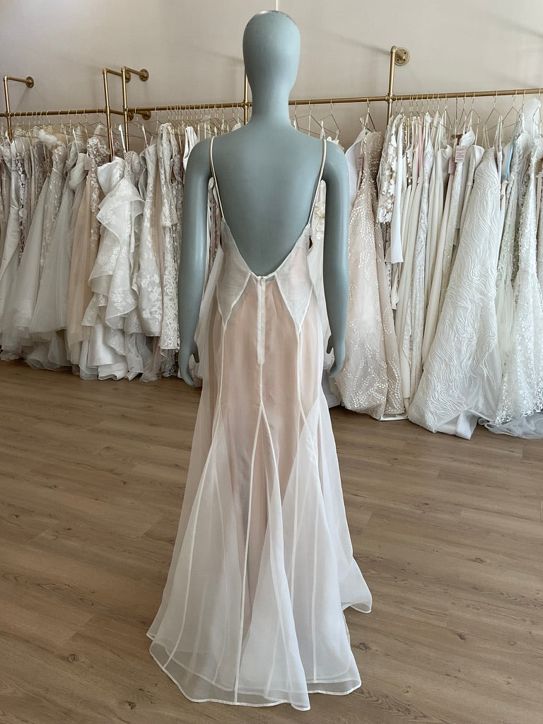 Kamperett - Simone/Lalique Gown (M)