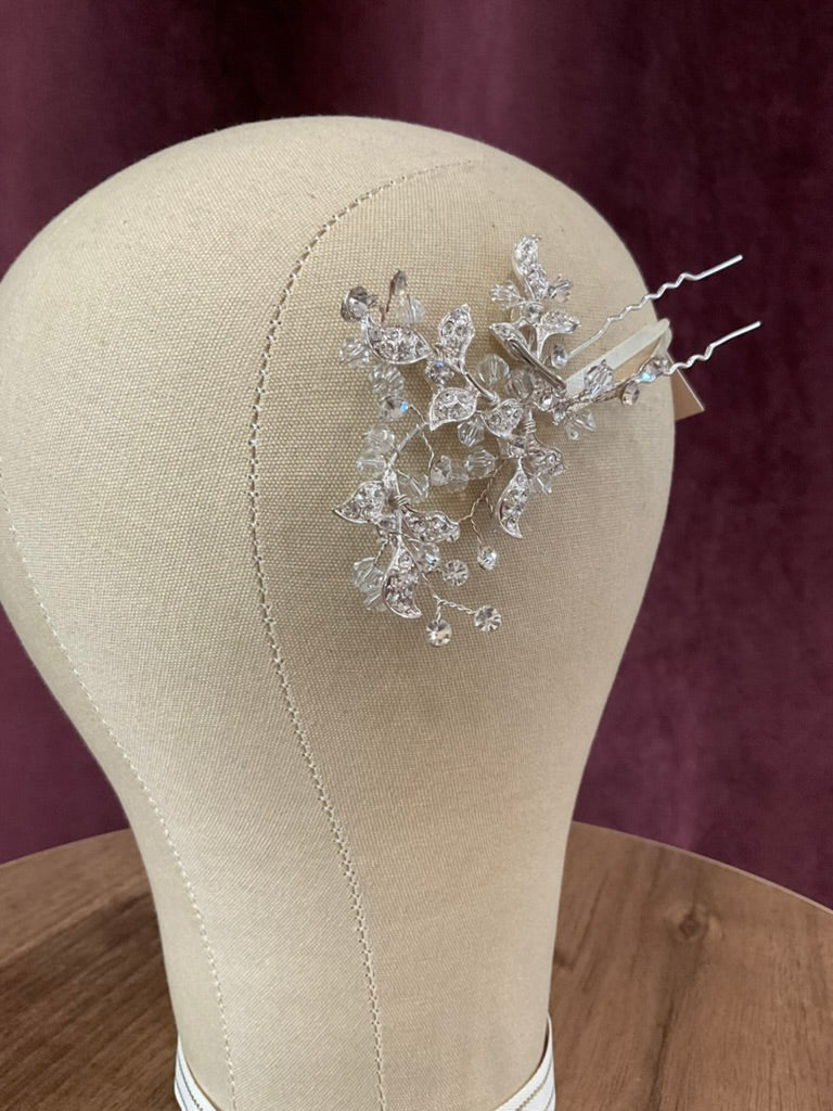 Cocoe Voci - Siilver Hair Pin with Metal Leaves and Crystals