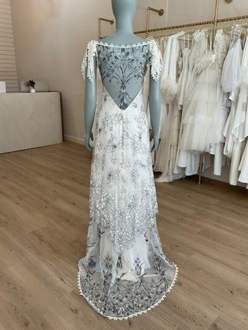 Claire Pettibone- Basilica (4)