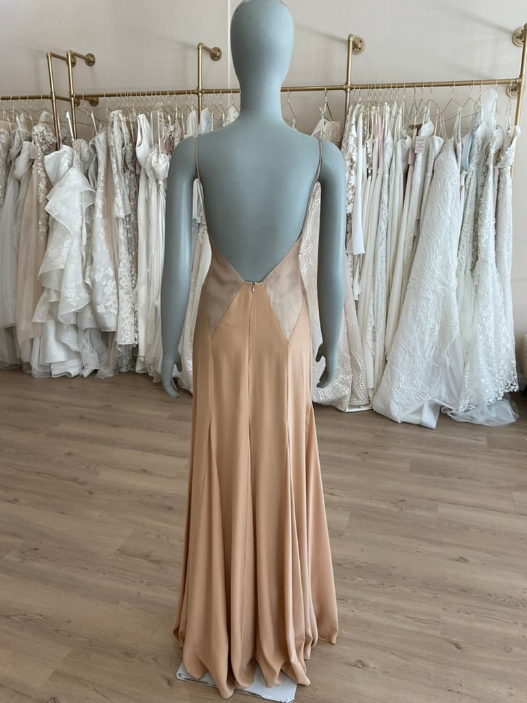 Kamperett - Simone/Lalique Gown (M)