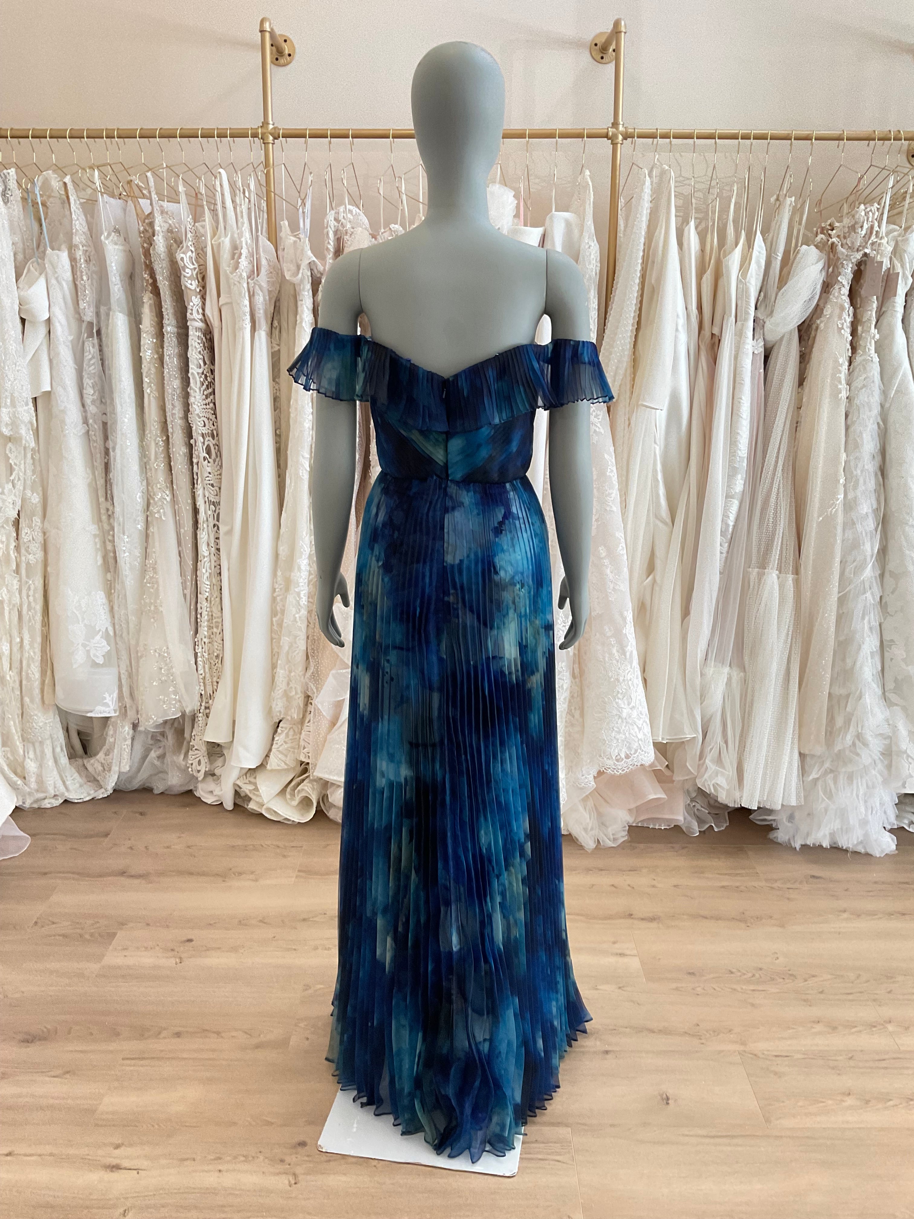 Theia off the outlet shoulder gown