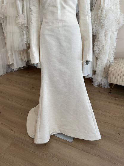 Steven Birnbaum Bridal - Solange w/cape (6)