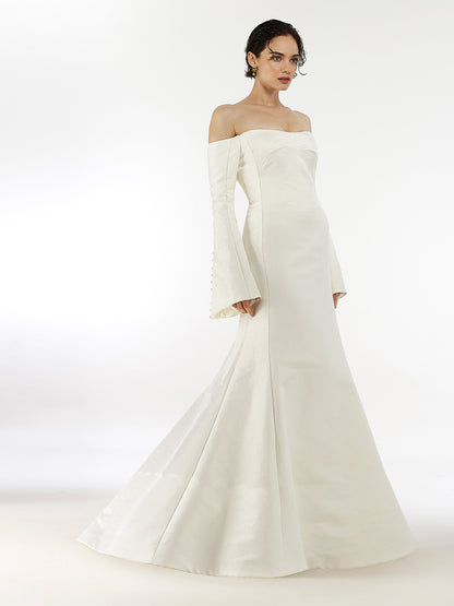 Steven Birnbaum Bridal - Solange w/cape (6)